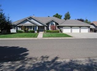 9919 Poppy Hills Dr, Oakdale, CA