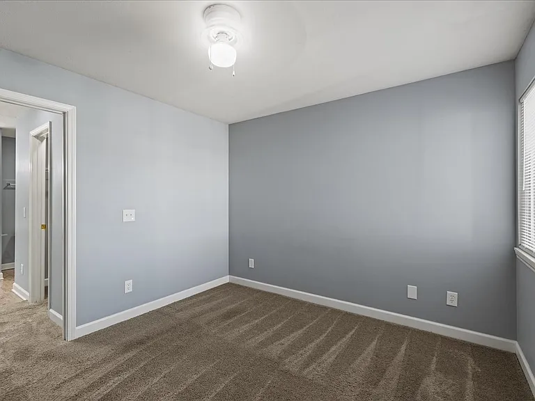 Cross Lake Apartments — Photo 47