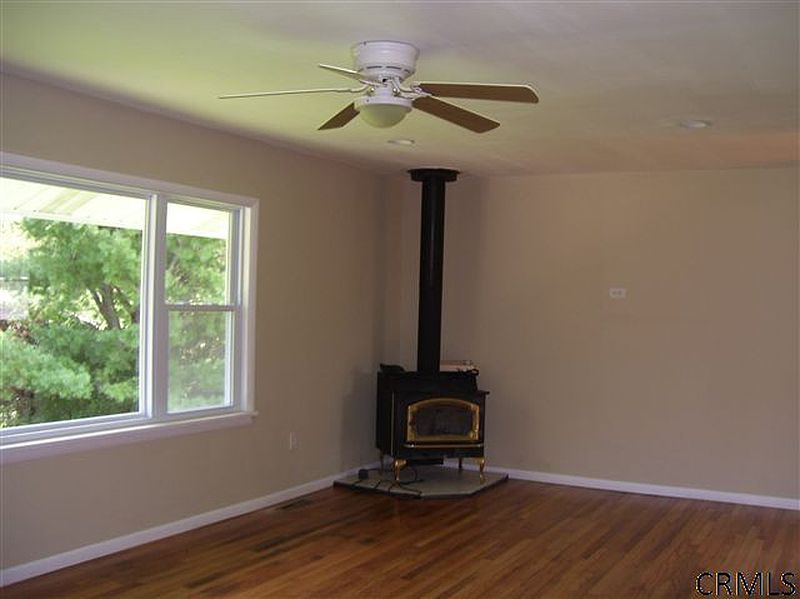2nd image of 2539 RIDGE Road