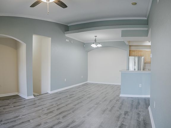 2nd image of 10075 N Gate Pkwy #2107
