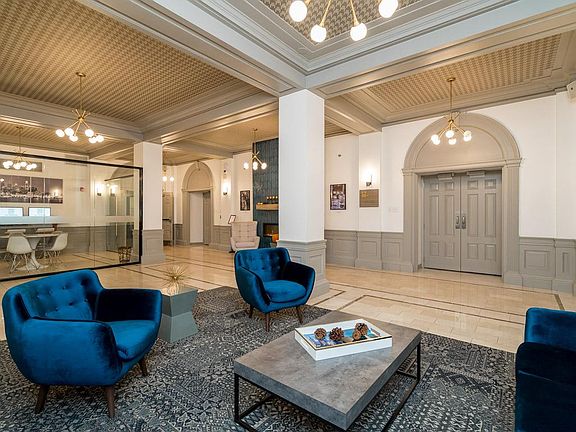 3rd image of 3301 Henry Ave #212