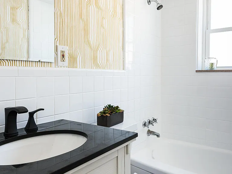 629 W Woodbine Ave #1 — Photo 6