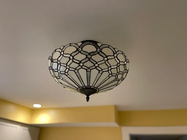 Pretty details throughout.