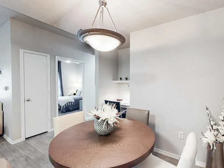 Brynwood Apartments — Photo 29