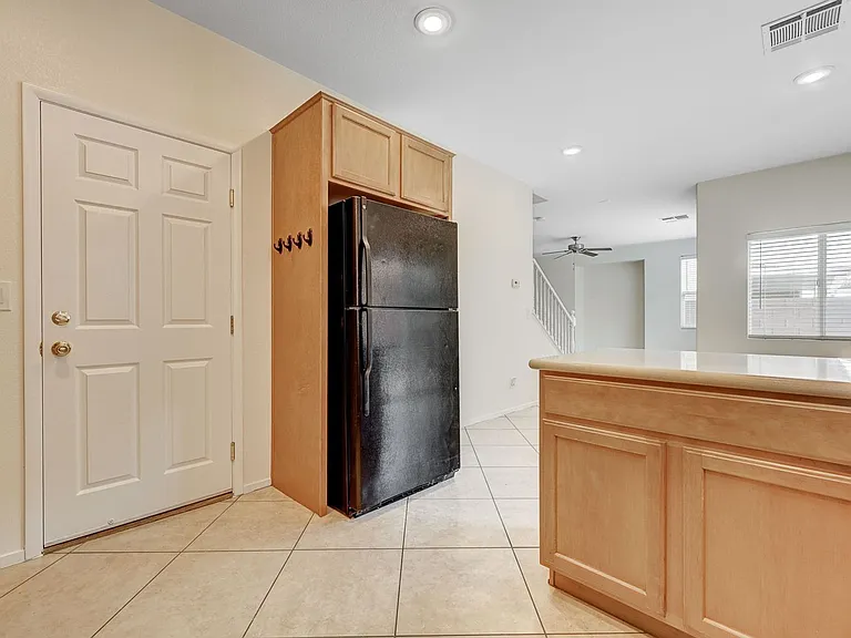 10299 Caverns Mouth Dr — Photo 15
