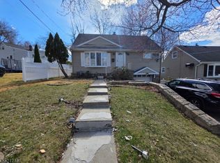6 Holmes St, West Orange, NJ 07052