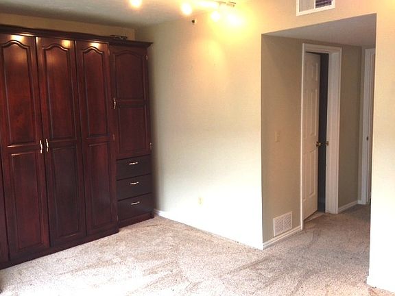 2nd image of 3125 E Kennedy Dr APT 109