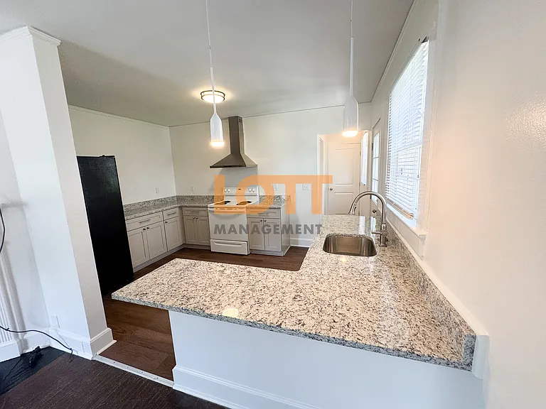 10 Gridley St #A — Photo 6