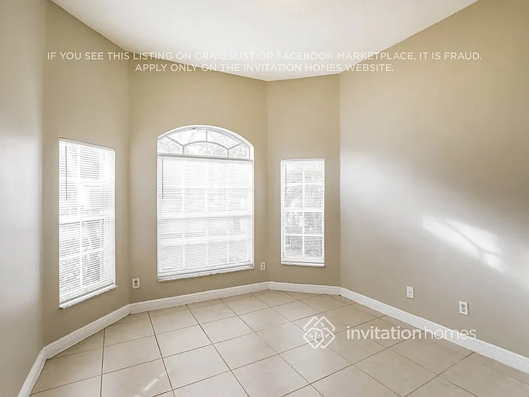 5221 SW 141st Ave — Photo 10