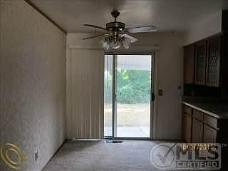 3rd image of 3831 Evergreen Pkwy