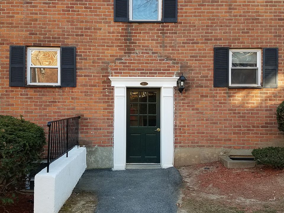 1st image of 131-1 S Highland Ave #B6