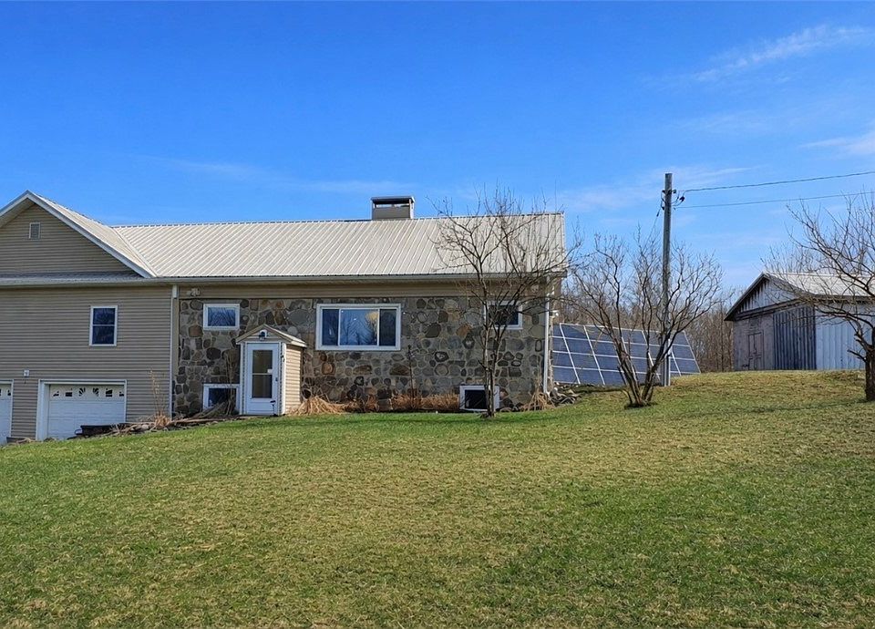 1st image of 92 Cc Rd