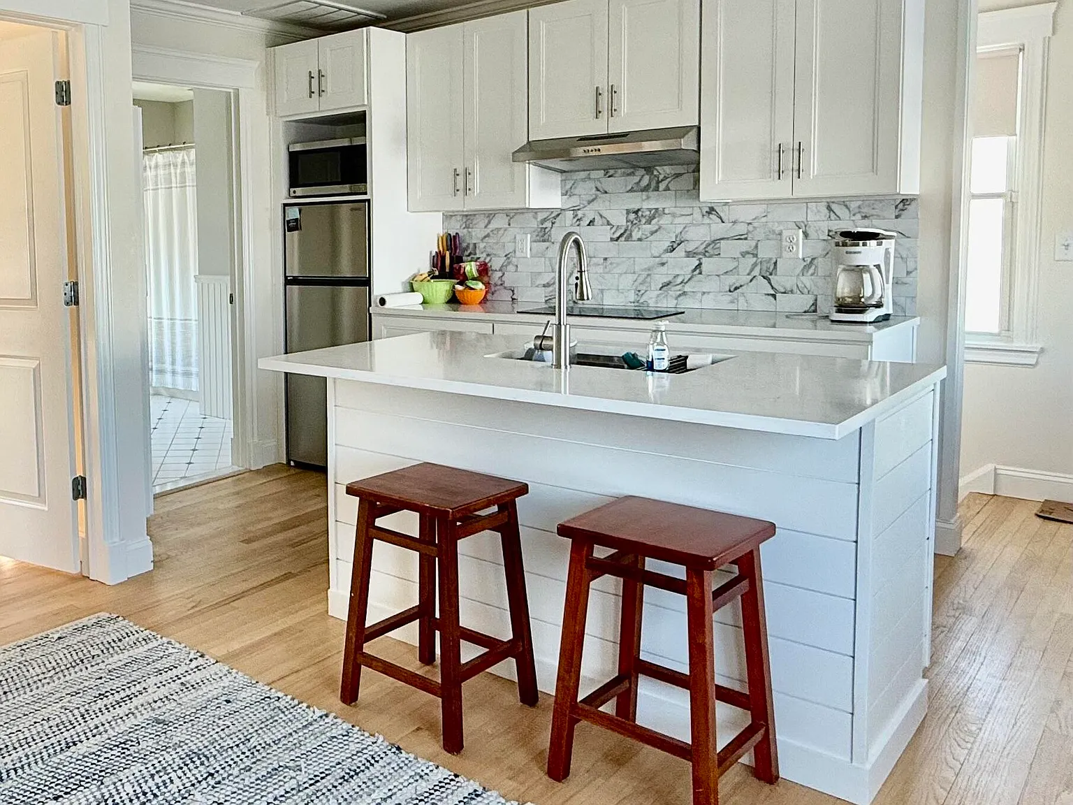 1 bed, $2,100 — Photo 3
