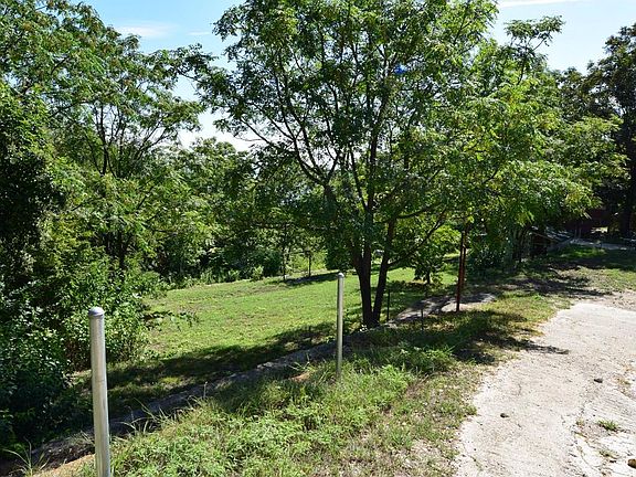 4th image of 3379 Eagle Point West Ave