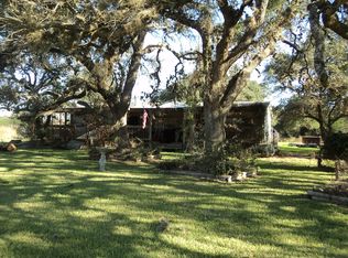 380 County Road 400, Yoakum, TX 77995