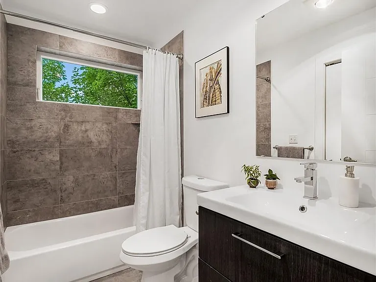 803 S Cloverdale St #803 — Photo 9