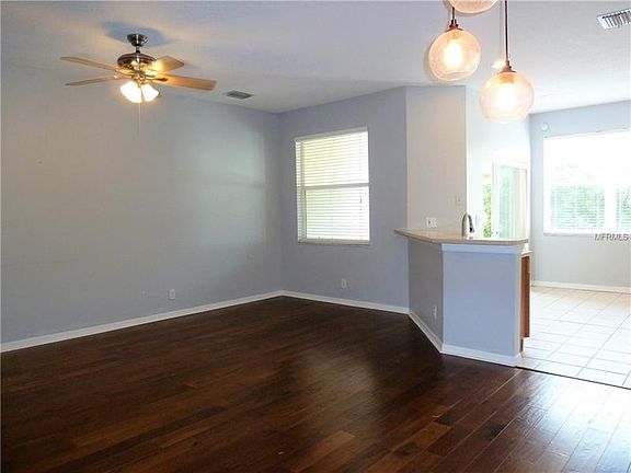 4th image of 538 Black Lion Dr NE