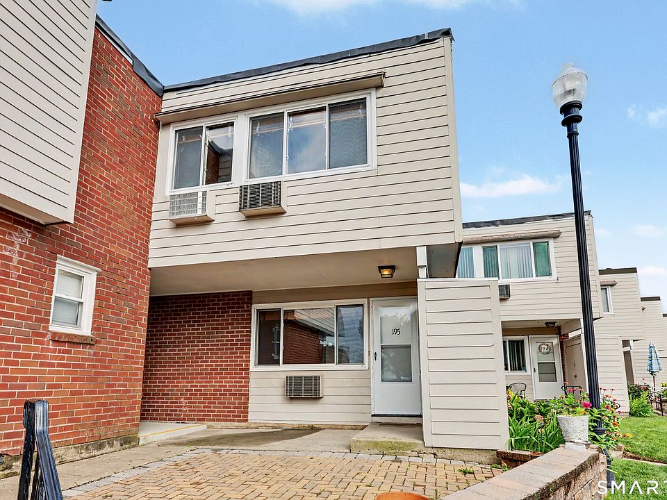 1st image of 195 West Walk
