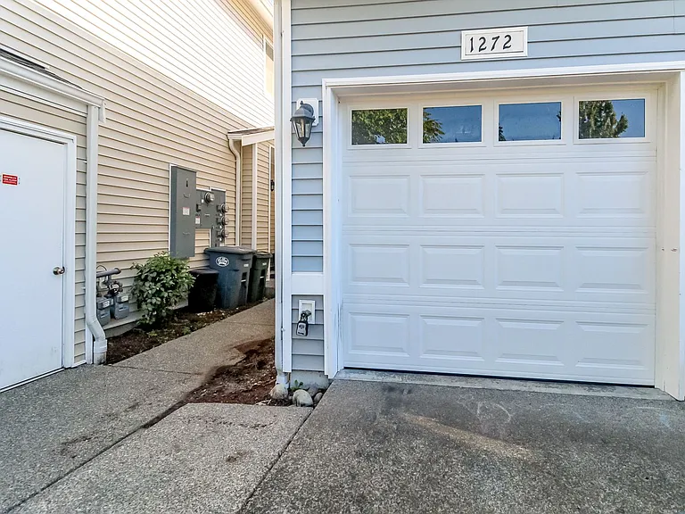 1272 Cooper St — Photo 31