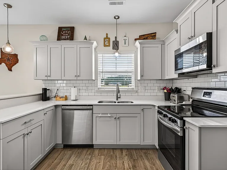 312 Cotton Hill Pl — Photo 12