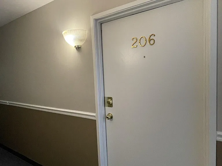 690 Marilyn Ave #206 — Photo 35