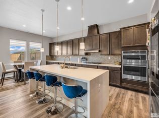 770 Palomino Dr, Fernley, NV 89408