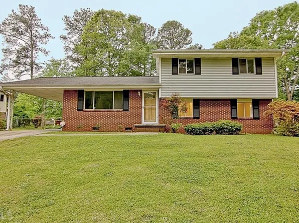 745 Anderson Dr, Jonesboro, GA 30236