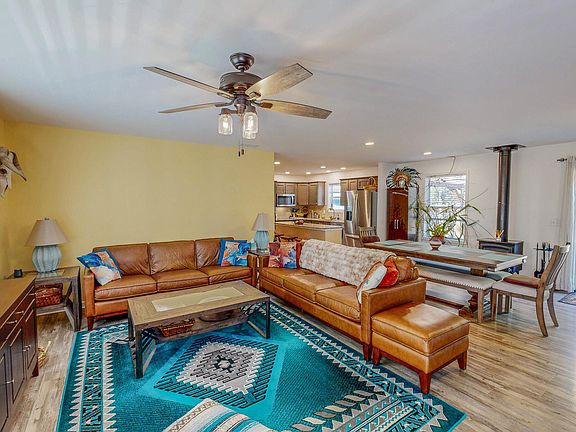 3rd image of 125 Ninovan Pl