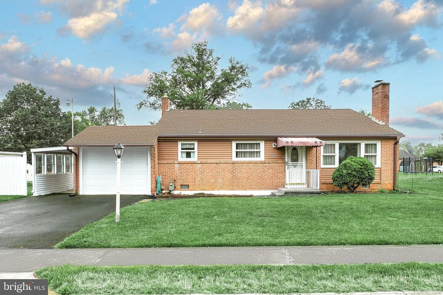 2441 Princeton Rd photo 1