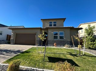 293 Commodore Dr, Verdi, NV 89439