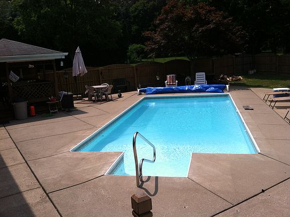 5th image of 843 Canna Cir