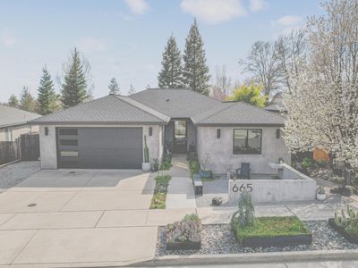 665 Grants Pass Pl, Redding, CA, 96003