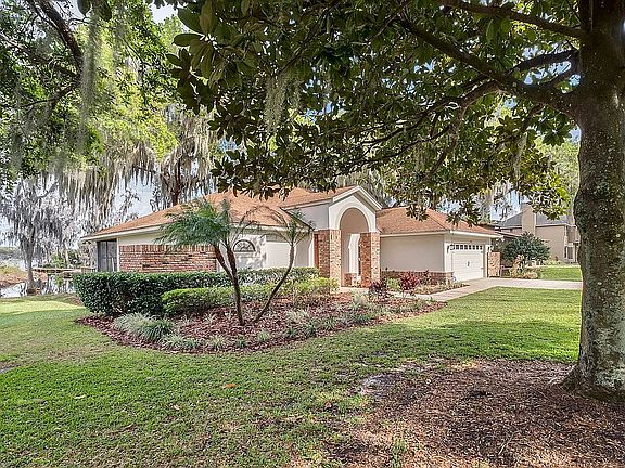 2nd image of 1980 Brantley Cir