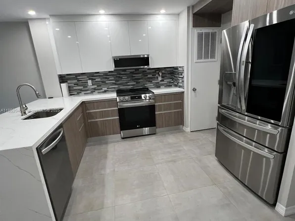 2175 NE 56th St, Fort Lauderdale, FL