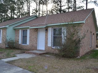 131 Windsor Ct, Jacksonville, NC 28546