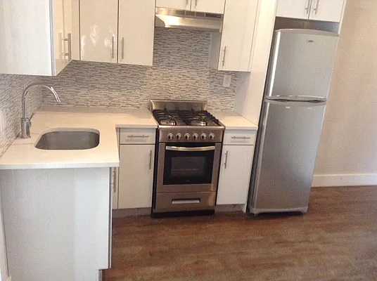 Rented by Rennit Inc. | media 19