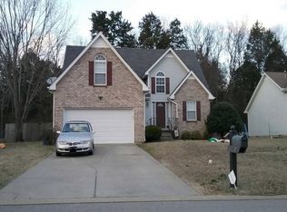 814 Chaney Woods Dr, La Vergne, TN 37086