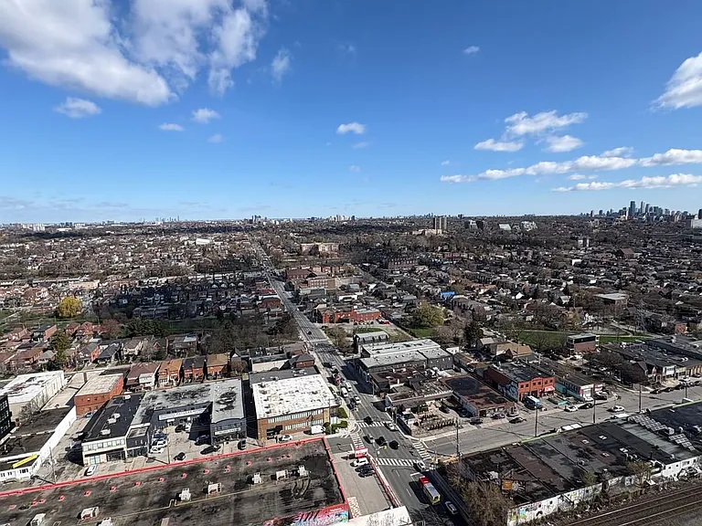 1185 Dupont St #2506 — Photo 15