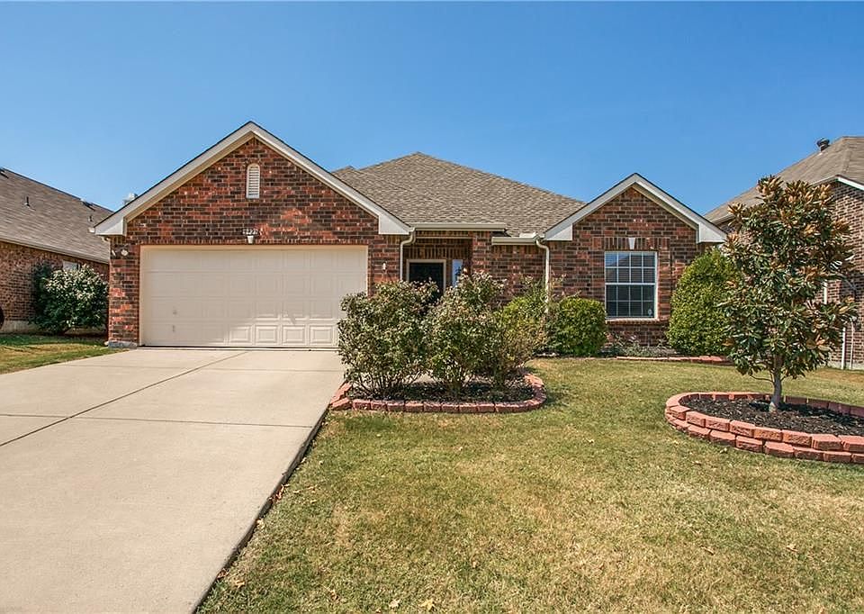 1st image of 2728 Winterberry Ln