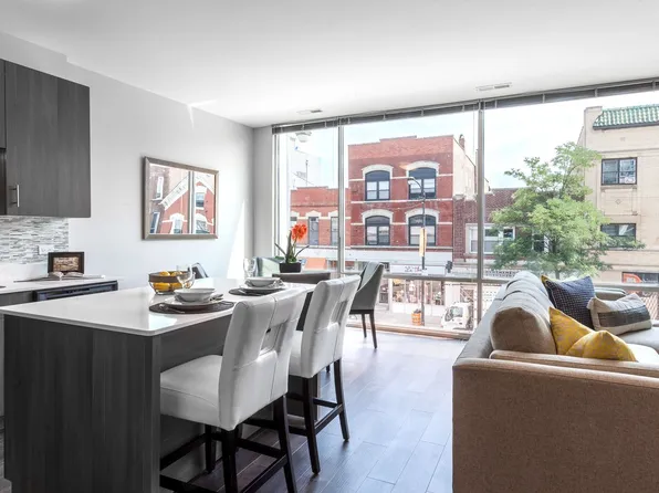 Luxe on Chicago, 1838 W Chicago Ave Unit 302, Chicago, IL 60622