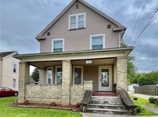 730 Trenton Ave, Uhrichsville, OH 44683