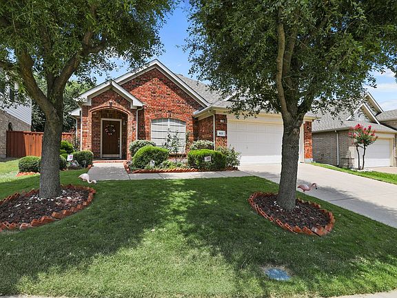 2nd image of 813 Honey Hill Dr