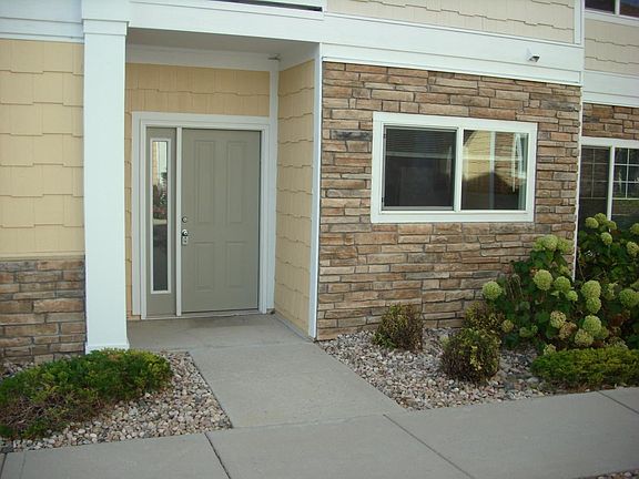 entrance, no stairs!
