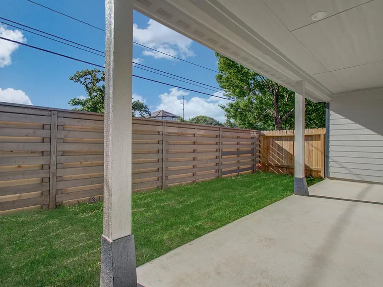 3120 Moontide Ln — Photo 23