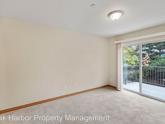 5th image of 259 SE Ely St #B102