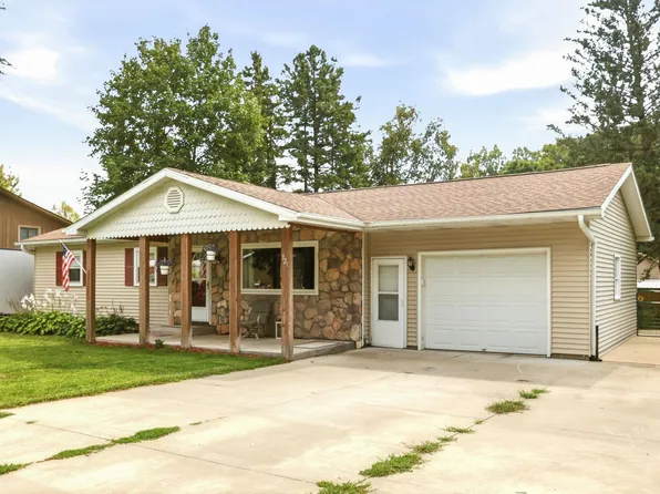 721 Richard St, Vassar, MI 48768