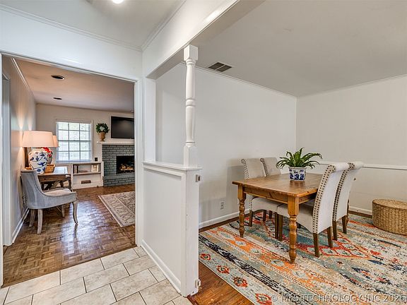 5th image of 4022 E 52nd Pl
