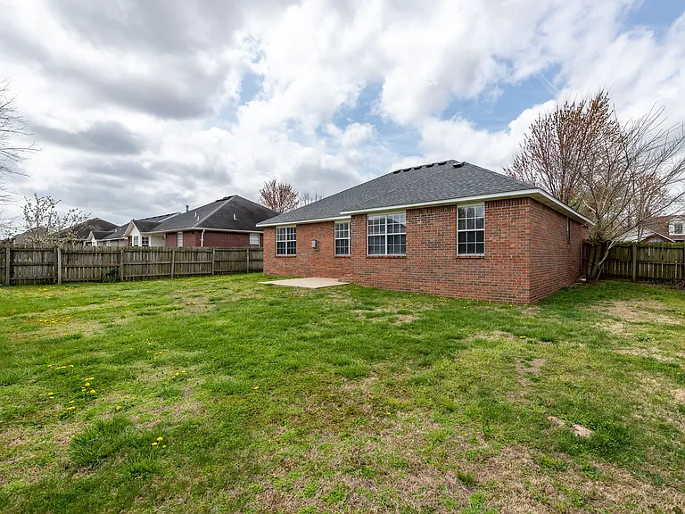 3909 SW Cherry Rd — Photo 12