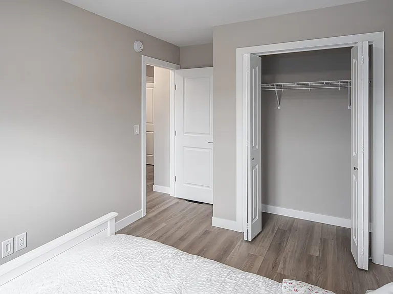 13 Seine River Crossing Rd — Photo 85
