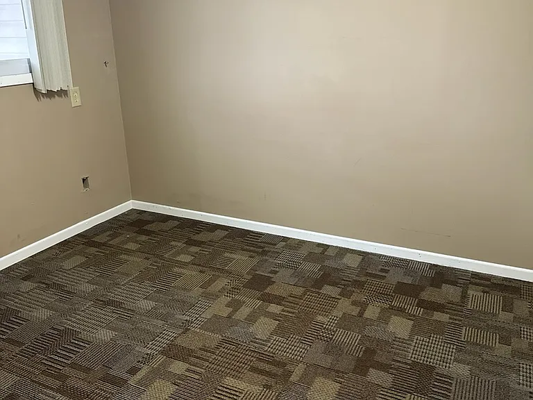 3704 York Cir — Photo 19